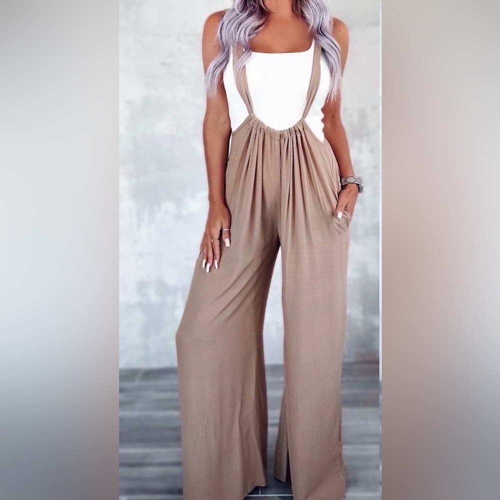 🎉SALE🎉 🆕🤎BUCKETLIST: TAUPE Wide Leg Suspender Pants SMALL
